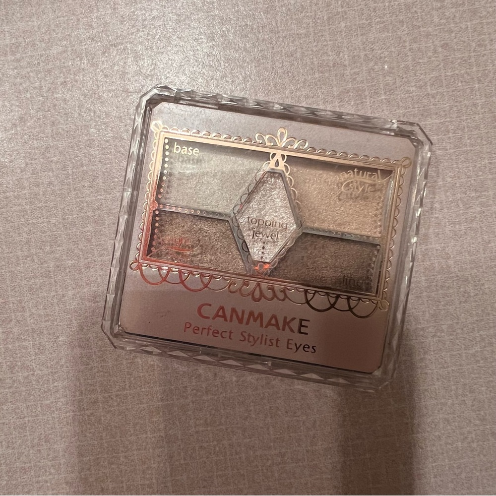 Canmake Eyeshadow Palette